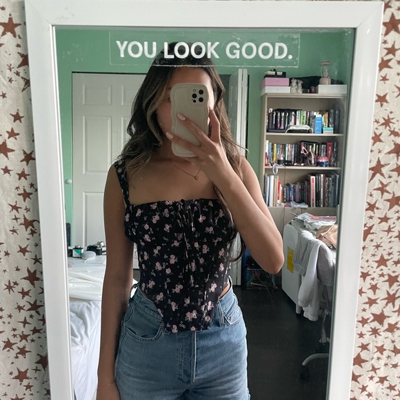 Black Floral Corset - Picture 2 of 3